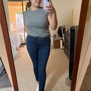 Levi’s High-Rise Dark Blue Skinny Jeans - Classic Slim Fit